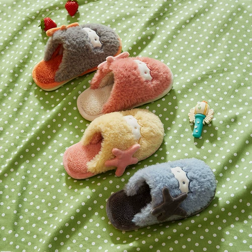 Детские демисезонные удерживающие тепло нескользящие милые утепленные тапочки для мальчиков