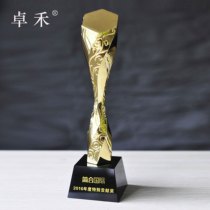 Zhuo He makes metal trophies new personalized fashion modeling trophies medals custom crystal trophies creative lettering
