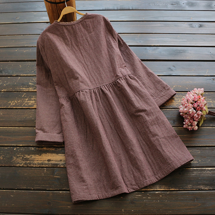 Mùa thu mới của phụ nữ nghệ thuật retro v-cổ dài tay váy dài kẻ sọc tốt cotton và lanh kích thước lớn dày một chiếc váy từ kiểu đầm xòe