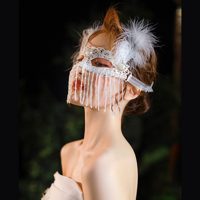 Fashionable half-face mask, sexy eye mask, Christmas black lace fox party mask, exaggerated prom veil