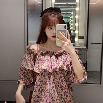 One-word shoulder clavicle top heart design floral French thin ruffle shirt bubble sleeves lisa the same
