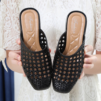 Jelly Rough and Sandals Summer Fashion Network Wear Mommy with a word of drag head beach anti-slip hollow