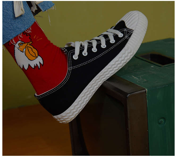 Square houlest thiết kế ban đầu thêu hoang dã đơn giản cotton hipster thể thao đôi vớ tất cao cổ nam