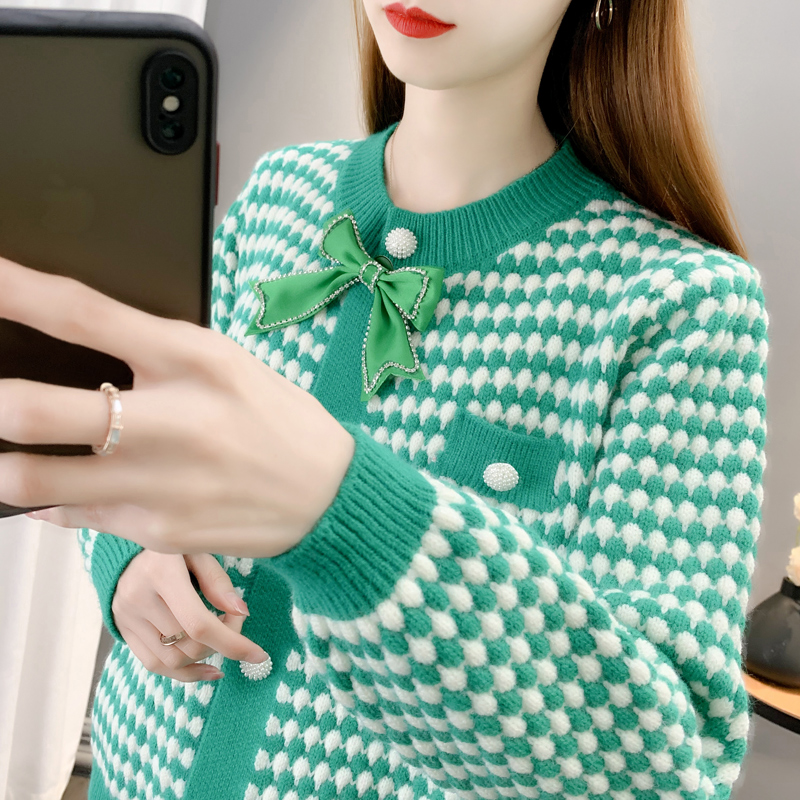 Small fragrant wind sweater woman 2022 Early spring new detachable butterfly knot knit cardiovert round neck long sleeve short jacket