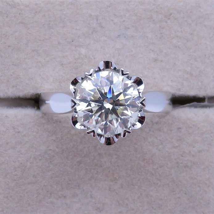 2.01 carat natural diamond ring for women KL color VS clarity 8 arrow 8 heart diamond fire color very good for re-inspection