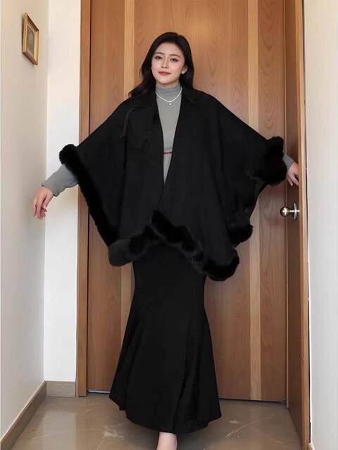 Large size 2-300 Jin Jin is equal to 0.5 kg. Slightly fat mm winter three-piece suit with temperament, new high collar bottoming, Korean style shawl fishtail skirt