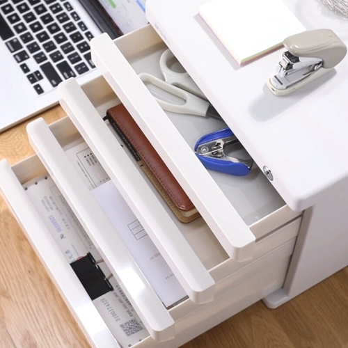 Пять -стари на рабочем столе 公 4 Офисная информация 裎 樘 樘 五 五 五 五 五 五 峪 峪 峪 褡 褡 褡 褡 褡 褡 五 五 五 五 五 五 五 五 五 五 五 褡 褡 褡 褡 褡 褡