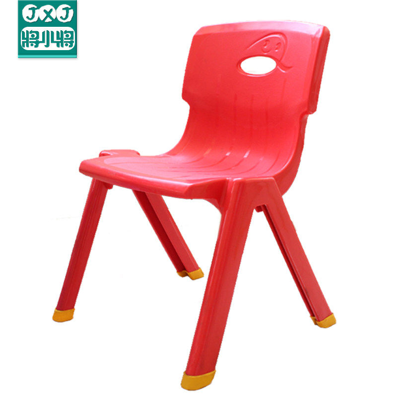 ��С���Ӻ����Ӥ�׶�����