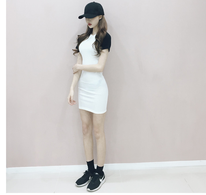 Hàn Quốc Dongdaemun với 2018 mới tính khí thanh lịch khâu tương phản mỏng sexy hip ngắn tay đầm váy nhung