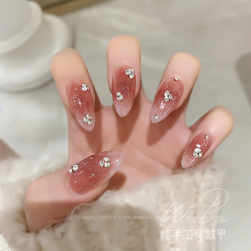 Wearing armor 2022 new high-end ice-through blush fake nails hand-made custom finished wearable manicure patches