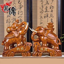 Wood carving Elephant Ornaments a pair of wooden home living room porch decorations Pear hand-made solid wood carving crafts