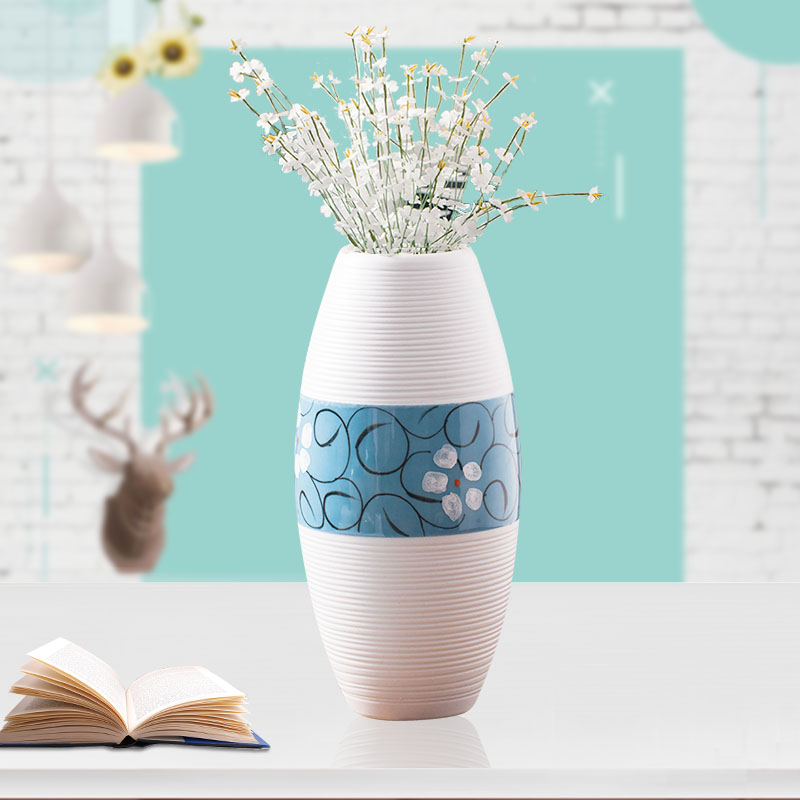 Creative household ceramics of large vase three - piece little pure and fresh and simple but elegant wine cabinet room sitting room adornment is placed