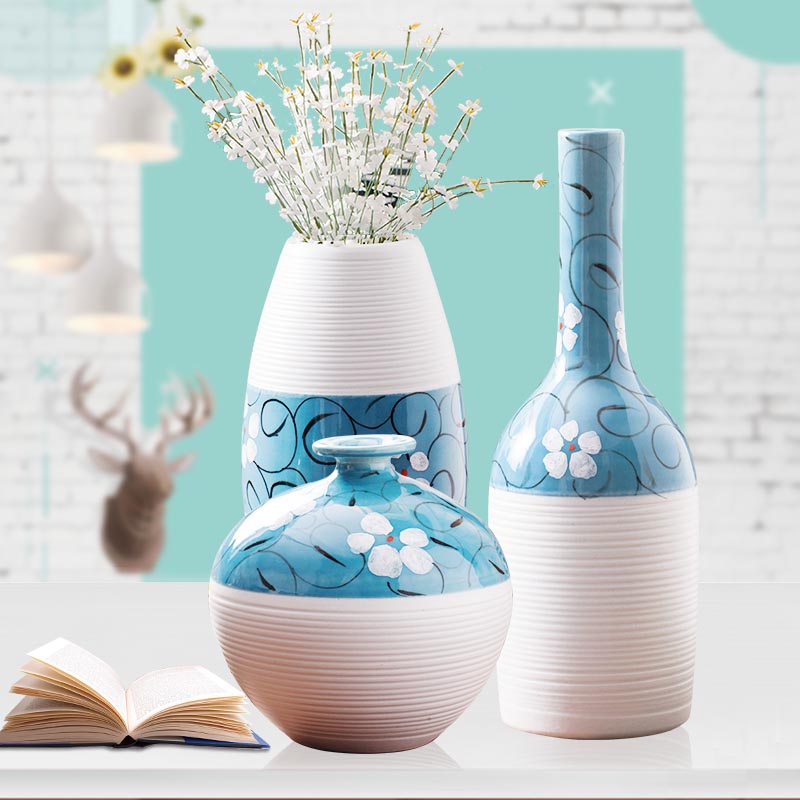 Creative household ceramics of large vase three - piece little pure and fresh and simple but elegant wine cabinet room sitting room adornment is placed