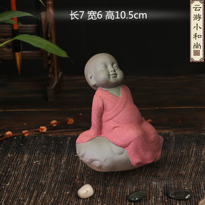 Creative violet arenaceous three - no swept all the young monk chess novice ceramic tea pet home sitting room place by hand