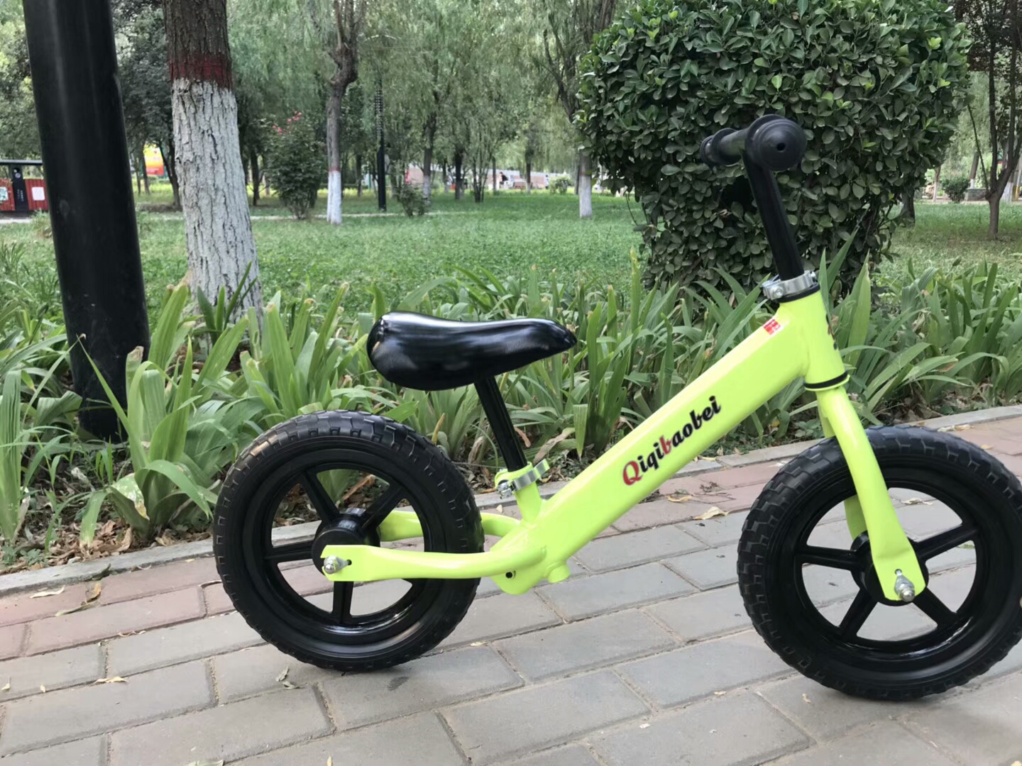 xe thăng bằng kidsplaza Trẻ em cân bằng xe trượt xe bé bé đồ chơi yo xe taxi mà không đạp xe đạp - Smart Scooter xe thăng bằng world baby