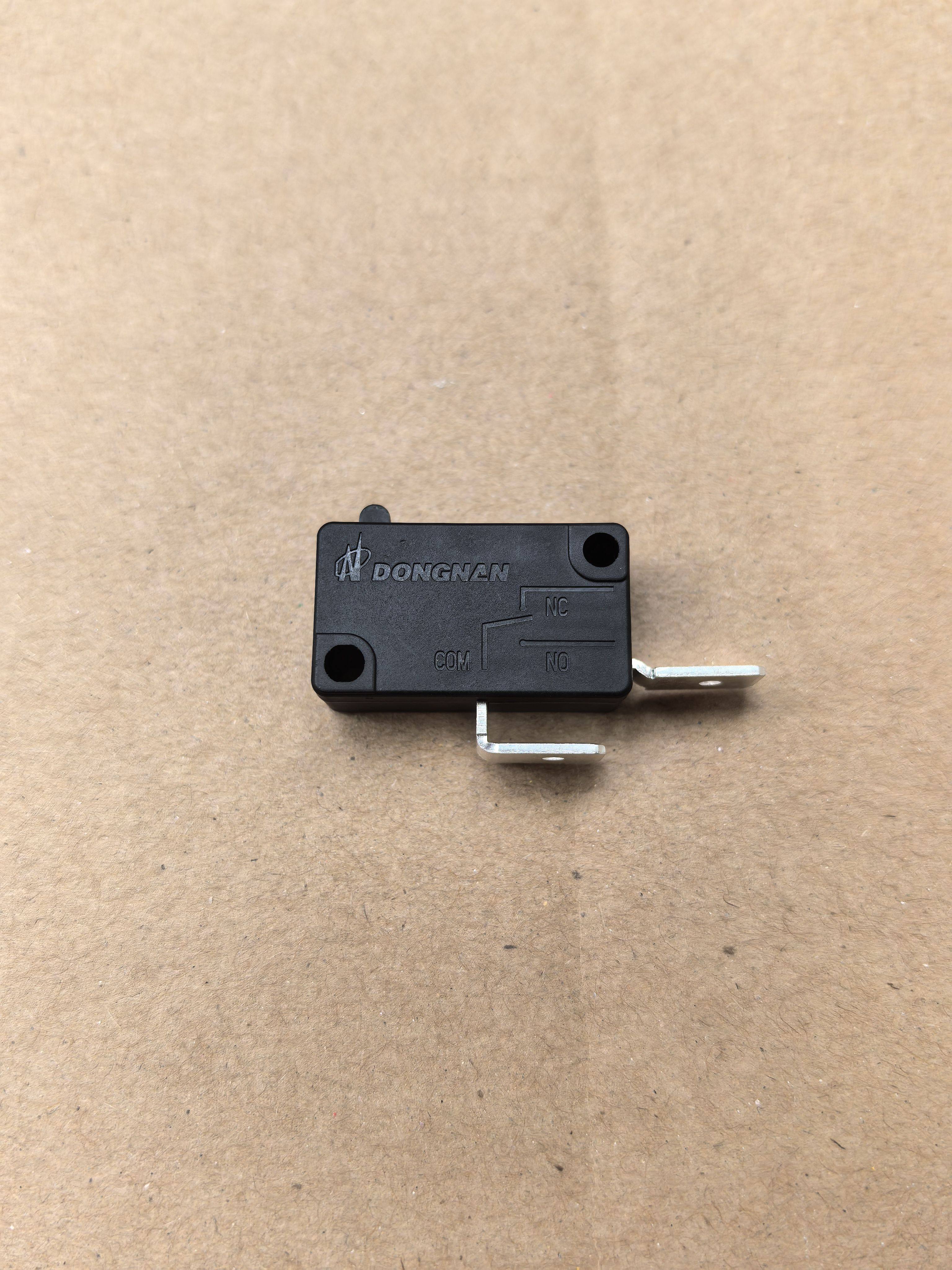 2-Pin Micro Switch for Aluminum Cutting Machine, Chainsaw Start Switch 16/25/A Dc High Power