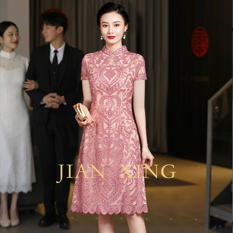 High-End Mother-Of-The-Bride Wedding Dress 2026 Spring/Summer Dress, Youthful Style for Attending Weddings, Elegant Mother's Dress