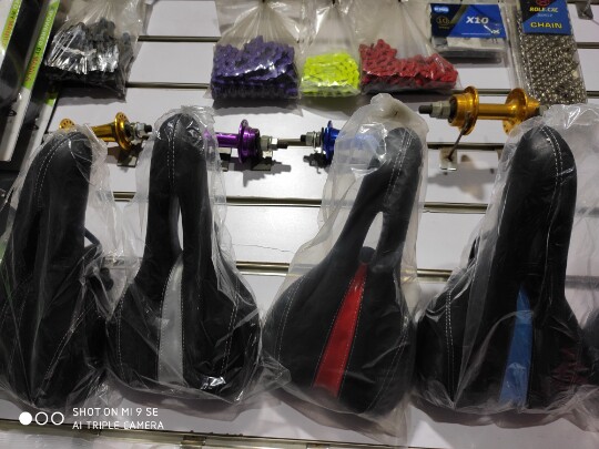 Bike Mountaineering Car Hollow Saddle Saddle Cushion Increased Widening Hollowed-out High-end Comfort Type Riding Gear