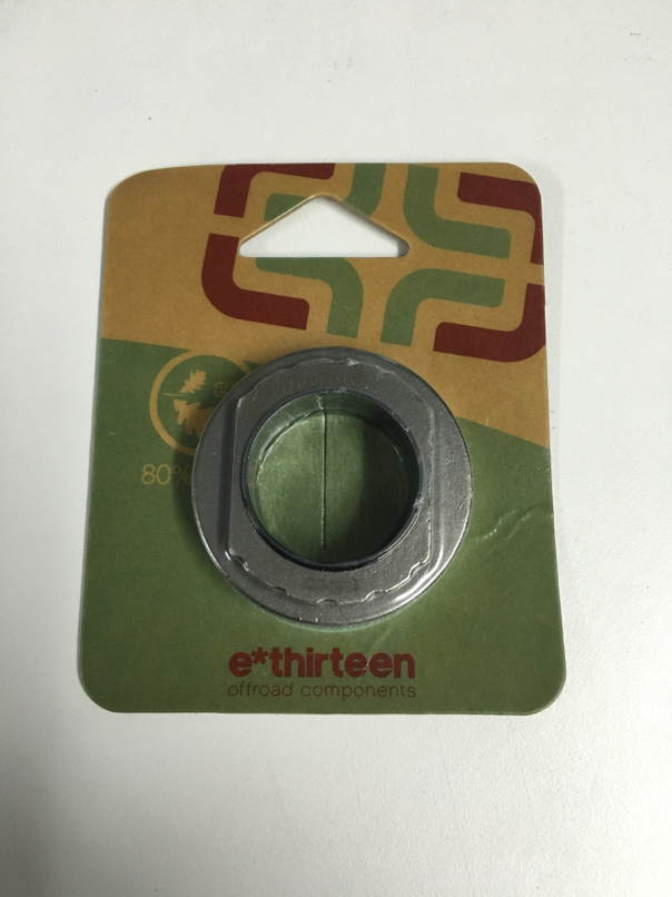E13 BB DISASSEMBLY TOOL FOR DISMANTLING DISC MIDDLE SHAFT SPECIAL TOOL