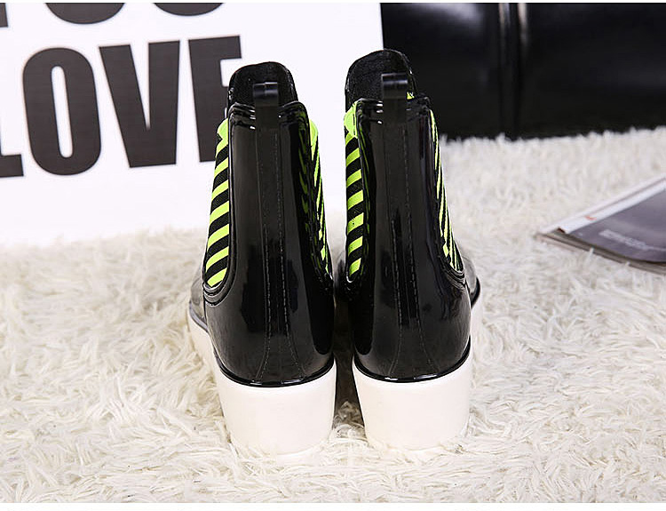 Chaussures en caoutchouc doux - Ref 931918 Image 37