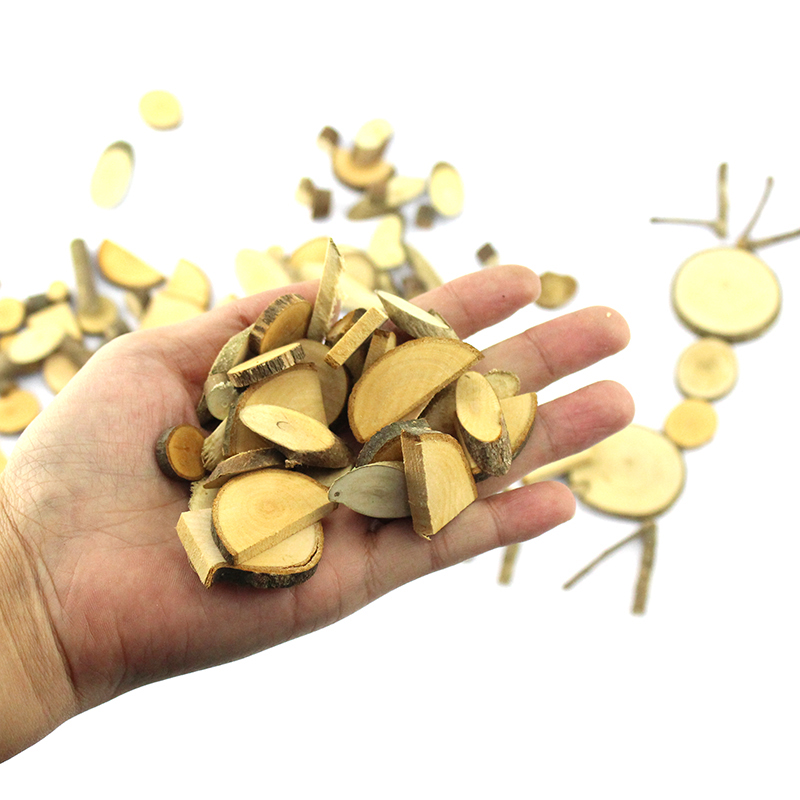 Kindergarten low structure area activity area DIY handmade natural materials creative wood chips dry branches