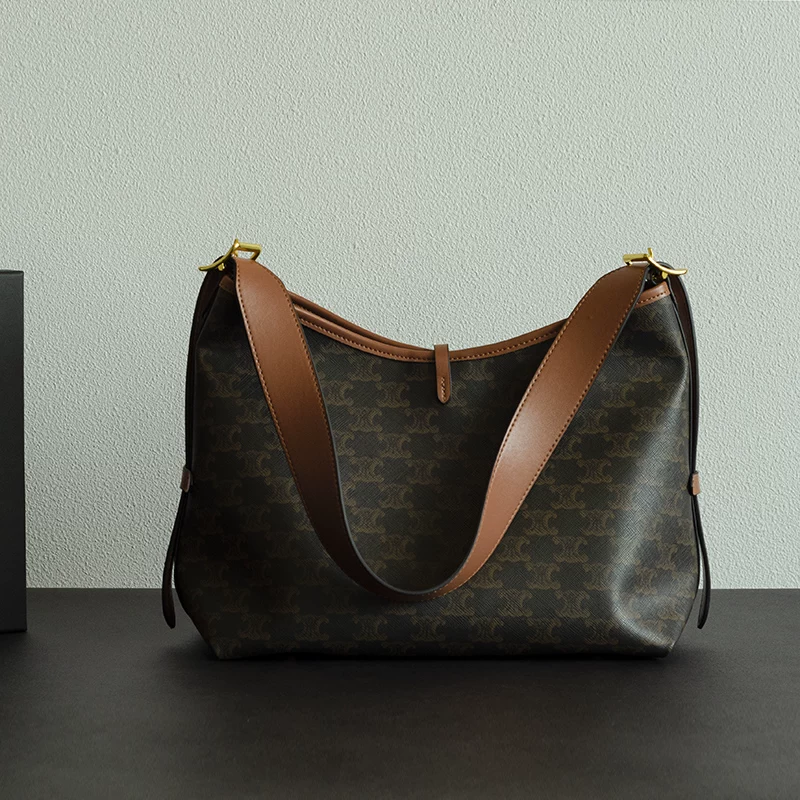 Capacious one-shoulder bag, genuine leather, 2022 collection, high-end