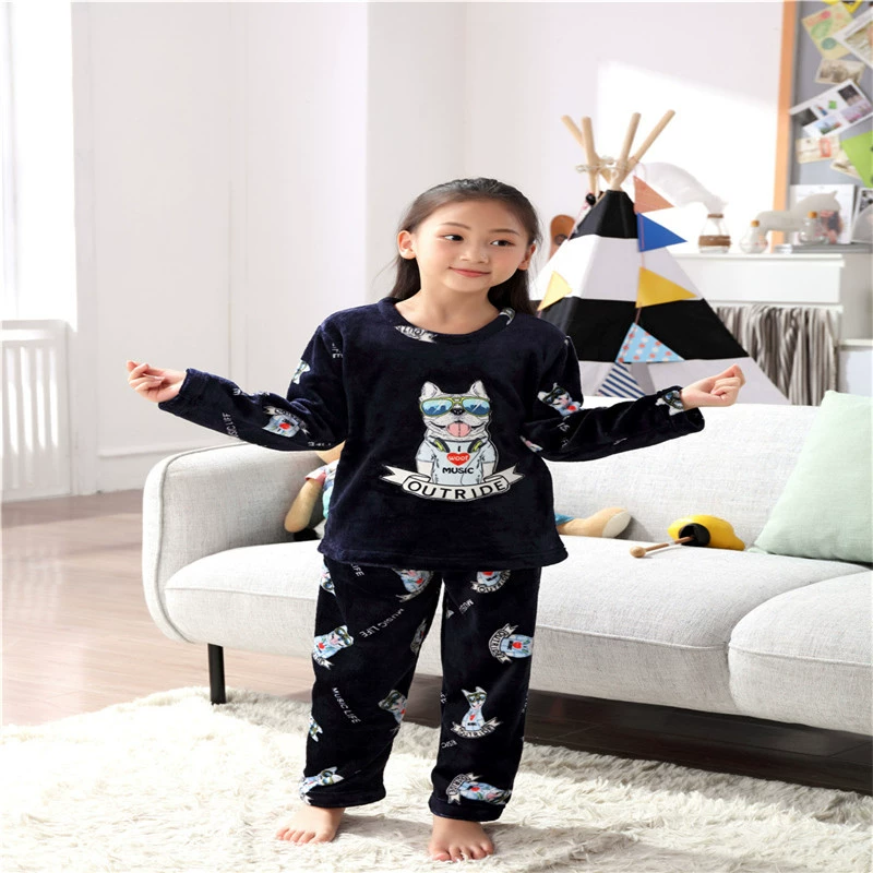 Bộ đồ ngủ flannel dành cho cha mẹ và trẻ em dày lên mùa thu và mùa đông cộng với phân bón để tăng lông cừu san hô cho bé trai và bé gái lớn và dịch vụ trẻ em tại nhà