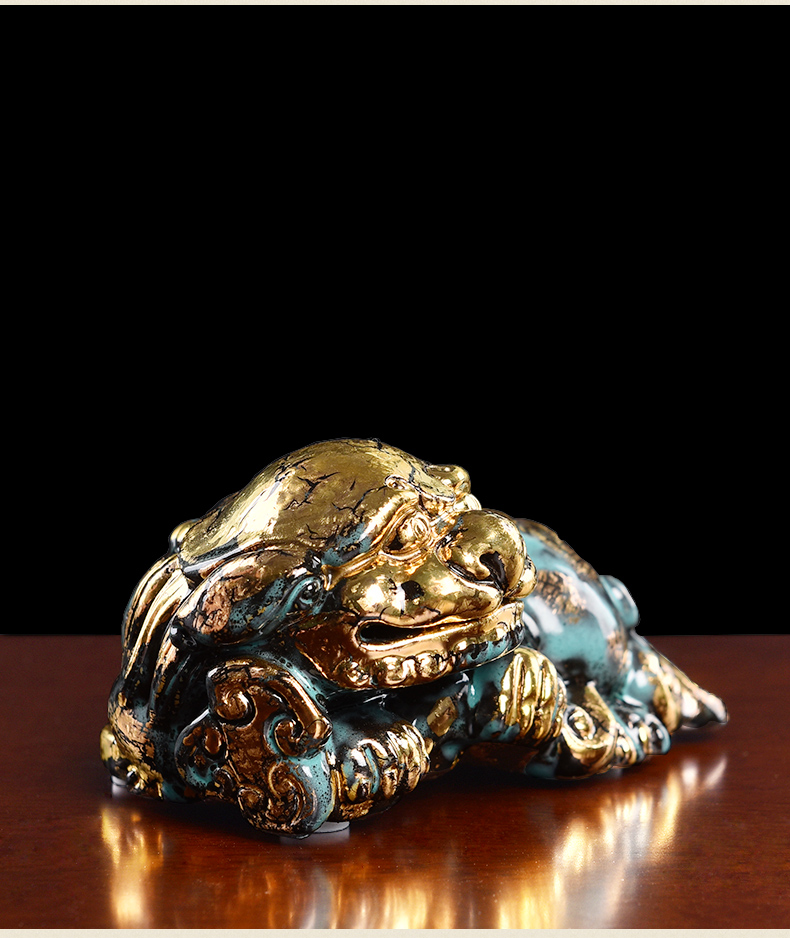 Oriental clay ceramic artisans Zhang Chang the teacher Lin, a bronze color series art/lion lion