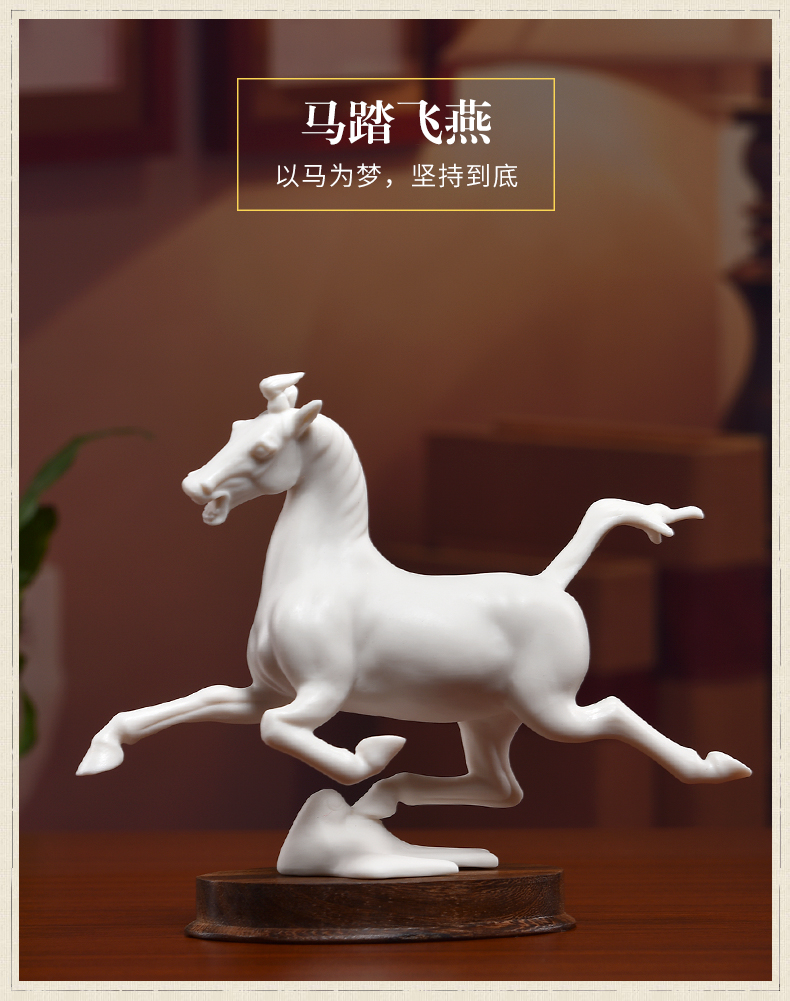 The east mud creative ceramic horse process small place office desktop rich ancient frame of I sitting room adornment
