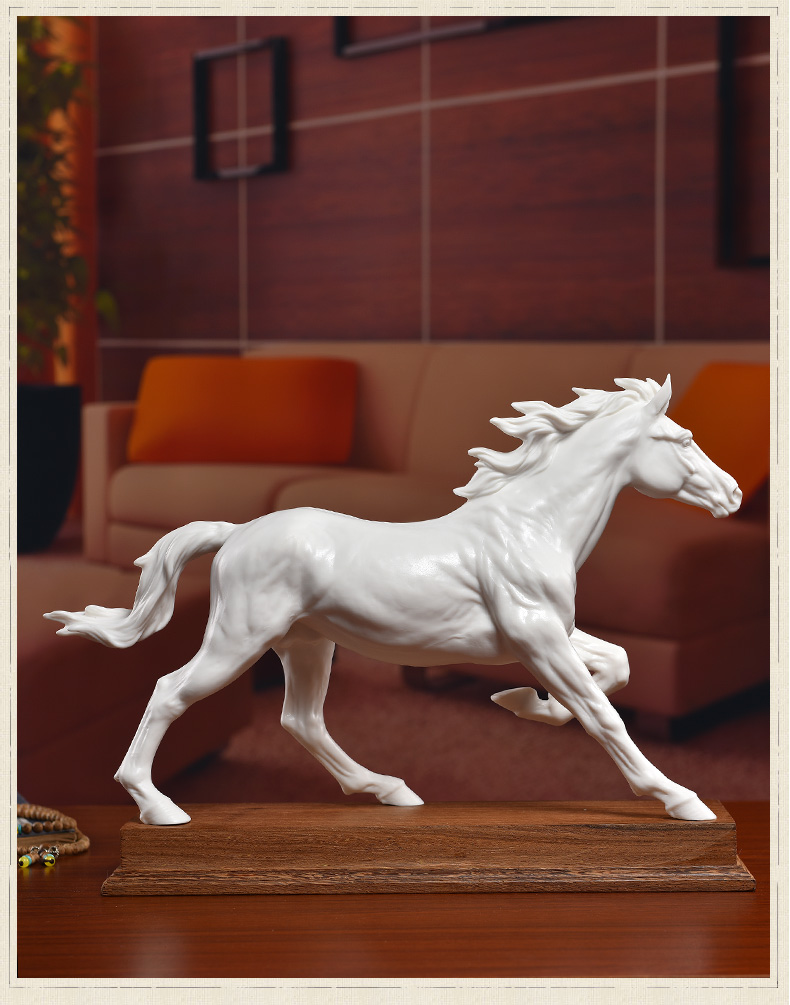 The east mud horse ceramics handicraft furnishing articles dehua white porcelain horse its in The boss 's office