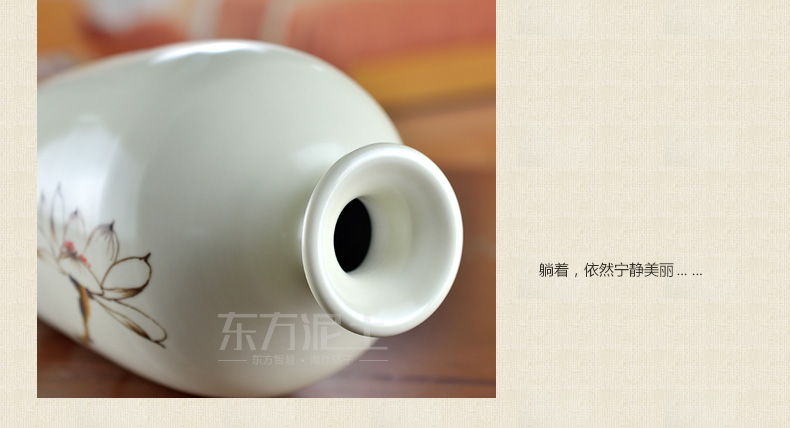 Oriental soil of new Chinese style ceramic vase furnishing articles furnishing articles TV ark, three - piece suit the sitting room porch partition lotus bottle