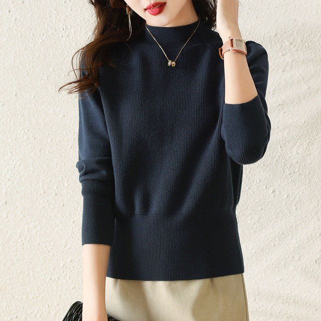 Half turtleneck high waist small sweater women's short autumn and winter 2022 new inner knitted bottoming shirt all-match top