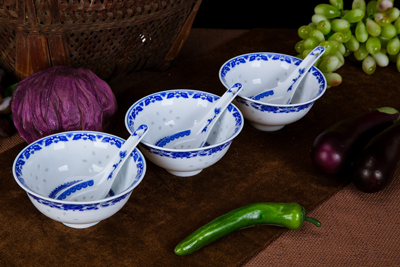 6 muỗng nhỏ thìa muỗng thìa Jingdezhen Trung Quốc vintage chất lượng đích thực Linglong màu xanh và trắng sứ bộ đồ ăn