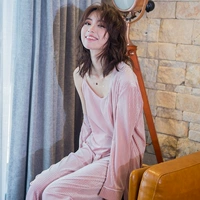 Bộ đồ ngủ nữ mùa thu và nhung vàng ba mảnh phiên bản Hàn Quốc của bộ đồ phục vụ gia đình phần mỏng Bộ đồ ngủ gợi cảm có thể mặc áo dài tay cho phụ nữ đồ ngủ hình thú