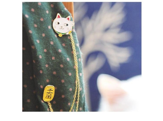 Nhỏ tươi pin cổ áo Nhật Bản gió phim hoạt hình trâm Cat hành tinh thỏ thỏ trâm huy hiệu thủy triều ghim cài áo vest nữ