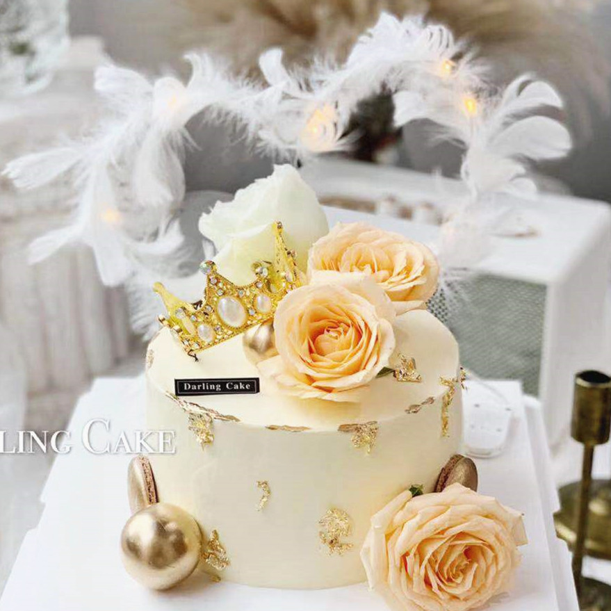 Inlaid diamond jewel crown cake decoration pendulum decorated gold and silver pearls small crown children goddess birthday baking decoration