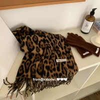 Леопардовый печатный шарф!Действительно легко соответствовать!Retro Leopard Print Brown действительно красивый!Утолщенный мягкий и клейкий шарф осенью и зимой