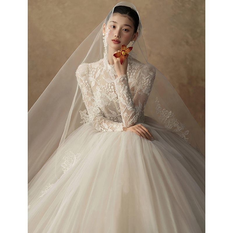 French Lace Light Wedding Dress 2026 New Style Bride High-End Formal Dress for Going Out, Vintage Long-Sleeve Heavy Craftsmanship French Lace Light Wedding Dress 2026 New Style Bride High-End Formal Dress for Going Out, Vintage Long-Sleeve Heavy Craftsmanship