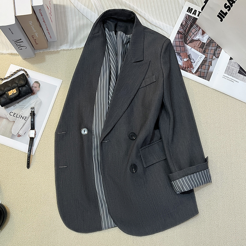 Gray Lined Striped Design Blazer for Women, 2026 Spring and Autumn New Style, High-End Fashion and Elegant Suit Trend