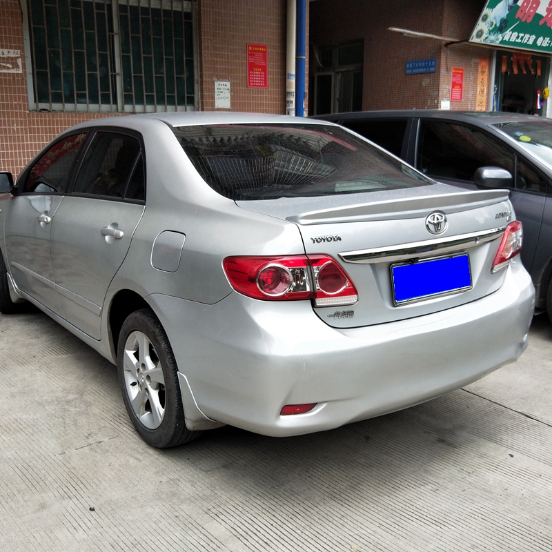 Toyota Corolla đuôi 07-13 Corolla đuôi sửa đổi đặc biệt cũ Corolla RT sơn đuôi đuôi lướt gió ertiga 2020