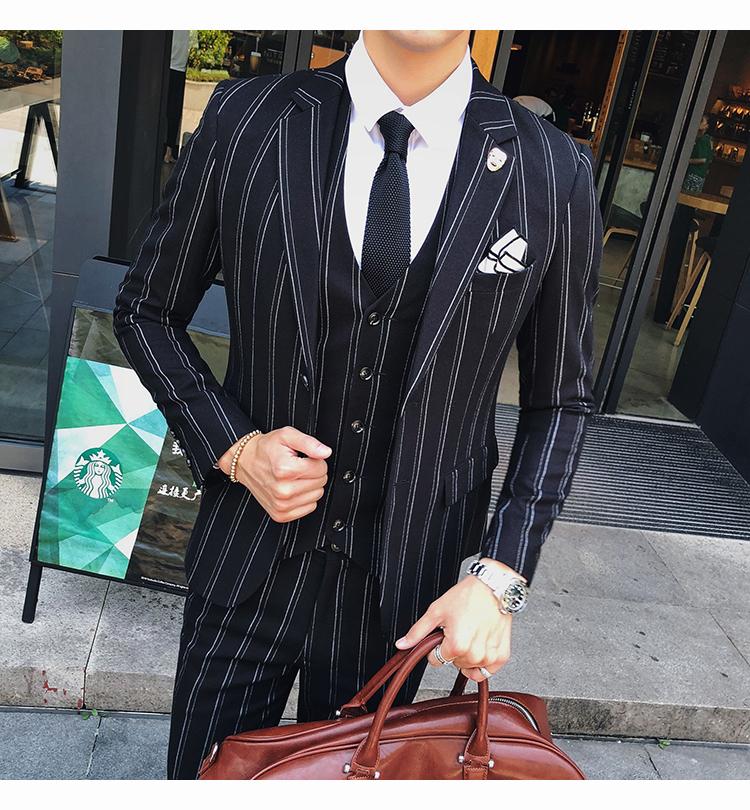 Phù hợp với sọc nam ba mảnh xu hướng tự tu luyện tóc stylist hộp đêm phù hợp với hiệu suất kinh doanh ăn mặc giản dị vest nam hàn quốc