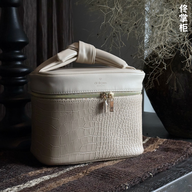 Rare Limited Edition! Cpb High-End Leather Waterproof Large-Capacity Cosmetic Bag, Toiletry Bag, Makeup Storage Bag