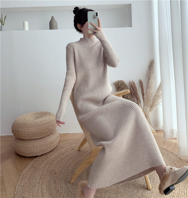 Half-high collar bottoming with sweater skirt long skirt female 2021 autumn and winter Korean version of the new ultra-long knitted dress thick