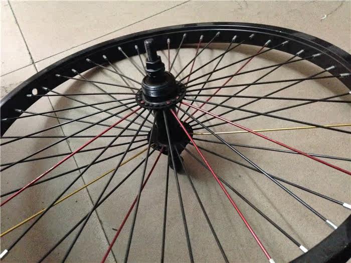 Roues de vélo - Ref 2376912 Image 5