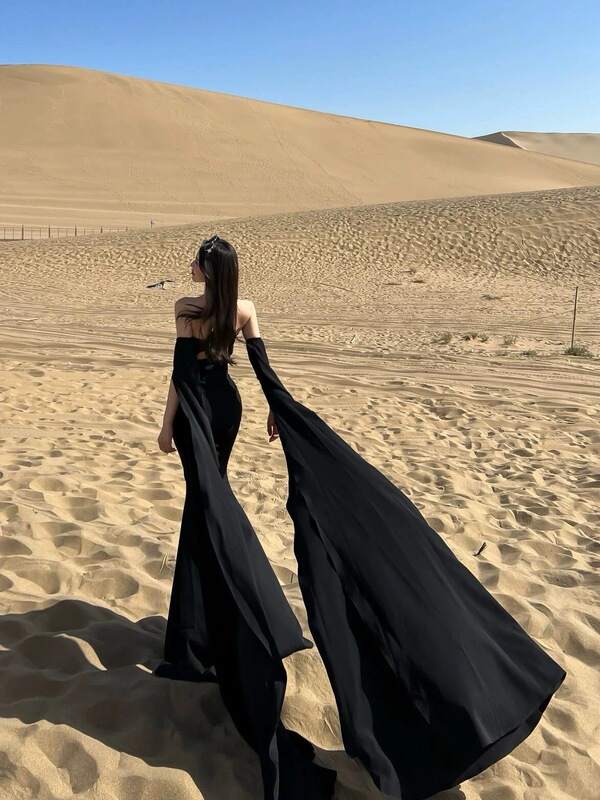 Dubai Egyptian Wasteland Style Long Dress Turkey Morocco Travel Photography Black Strapless Vacation Dress Dubai Egyptian Wasteland Style Long Dress Turkey Morocco Travel Photography Black Strapless Vacation Dress