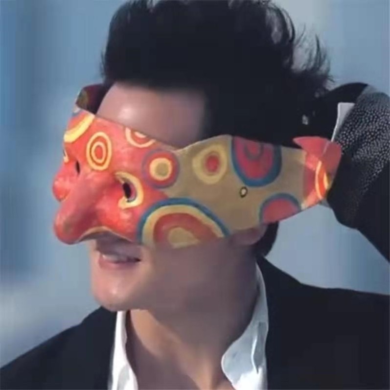 Azu mask Wu Yanzu with the same new police story mask evil man's mask to dress prom party to blame