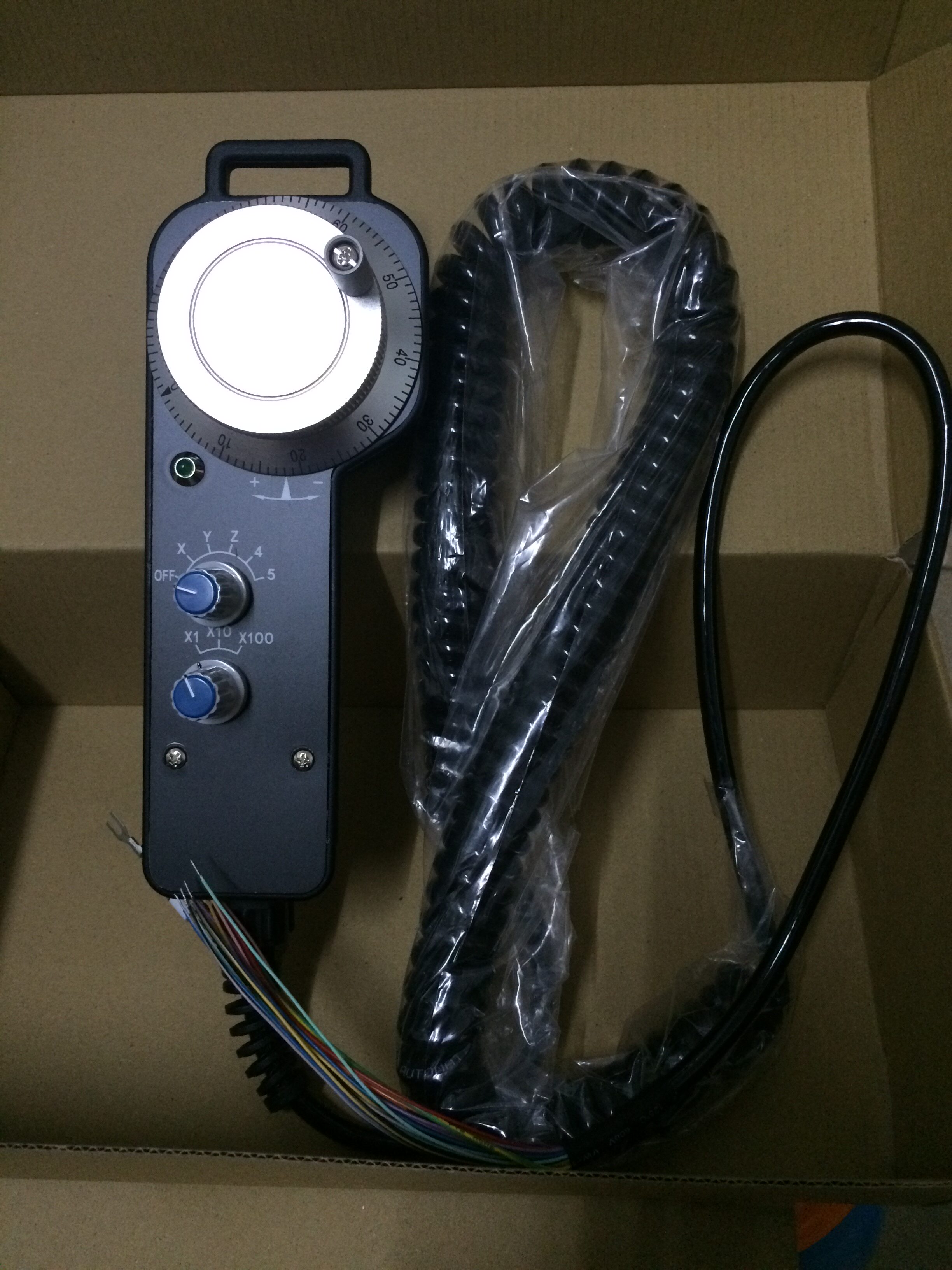Handwheel MANUAL PULSE GENERATOR HDW-EF4L CNC machining centre hand vein