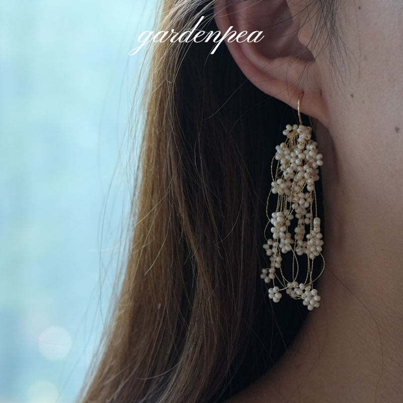 Gardenpea Handmade Heavy-Duty Long Tassel Earrings with Floral Clusters under the Ear, Feminine and Dreamy 925 Silver Earrings Gardenpea Handmade Heavy-Duty Long Tassel Earrings with Floral Clusters under the Ear, Feminine and Dreamy 925 Silver Earrings