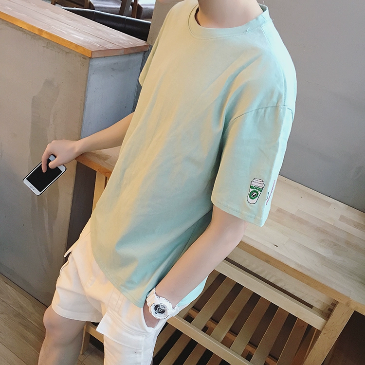 Học sinh trung học ánh sáng màu áo dành cho người lớn nam giá rẻ của quần áo nam phong cách Hàn Quốc Taipa người đàn ông trẻ tuổi ngắn tay t-shirt áo phông nam tay ngắn cổ trụ