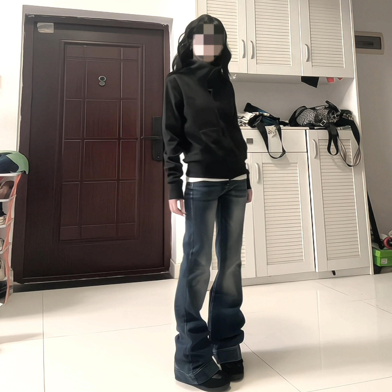 Korean-Style Super Stylish Black Short Jacket for Women, Autumn 2026 New Model, This Year's Trendy Hot Item, Petite Jacket Top Korean-Style Super Stylish Black Short Jacket for Women, Autumn 2026 New Model, This Year's Trendy Hot Item, Petite Jacket Top